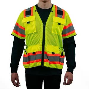 Multi-pocket mesh sleeve vest with high visibility reflectors on it 100% polyester material S-3XL