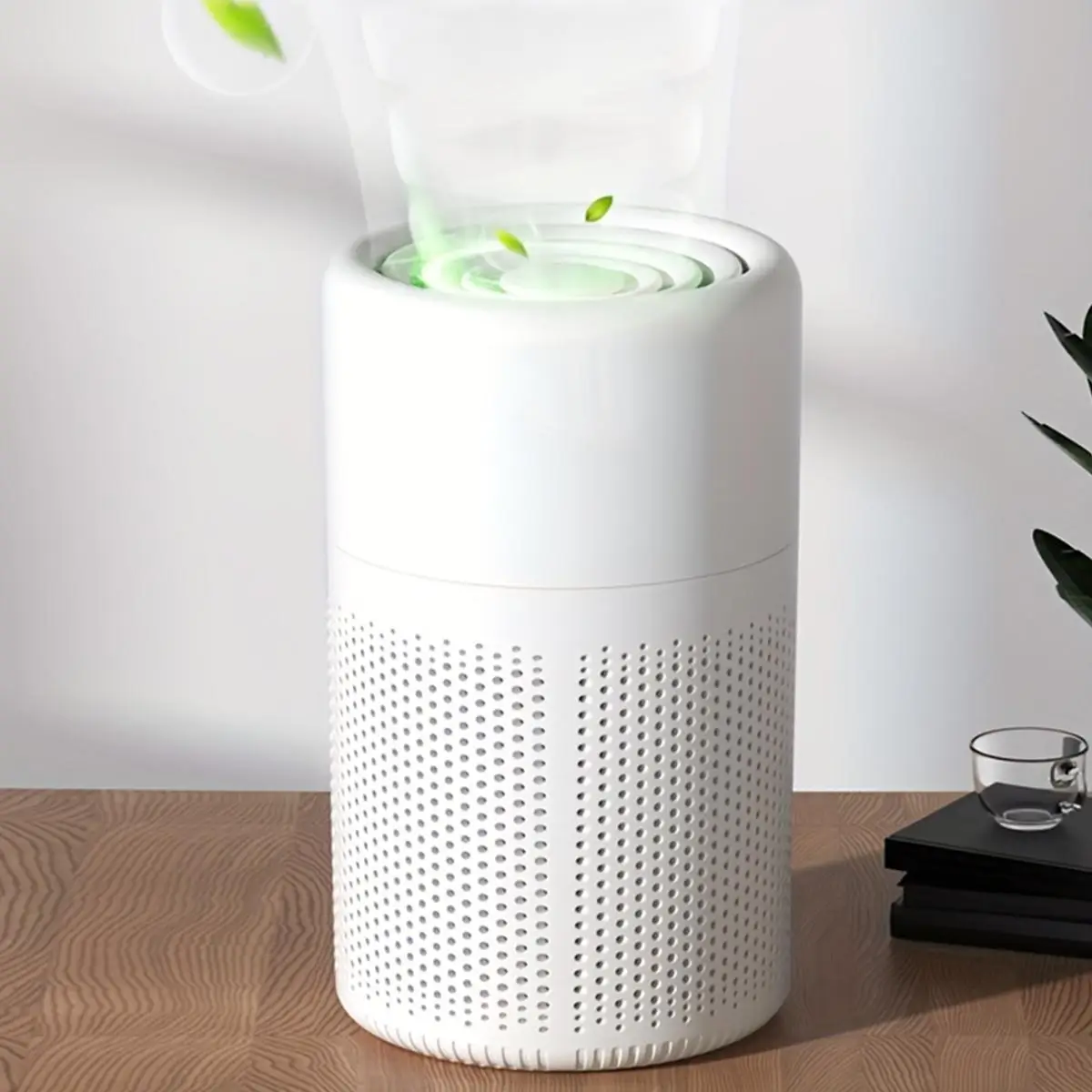 Usb Powered Air Purifier, Portable Small Household Air Purifier, Air Purifier for Home Office, Household Appliances for Indoor Use, Air Purifying Air