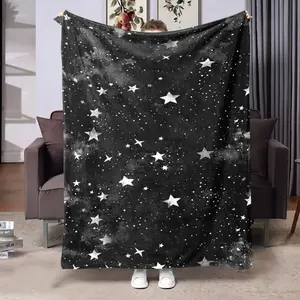 Pearlescent Black Base White Star High-Definition Digital Print Gift Blanket Soft Comfortable flannel Throw, Blanket Ideal for Women, Men'S Gift Blanket Practical Bed, Sofa, Bedroom, Camping Or Travel Use