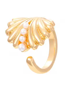 Gentle Imitation Pearl & Shell Adjustable Ring