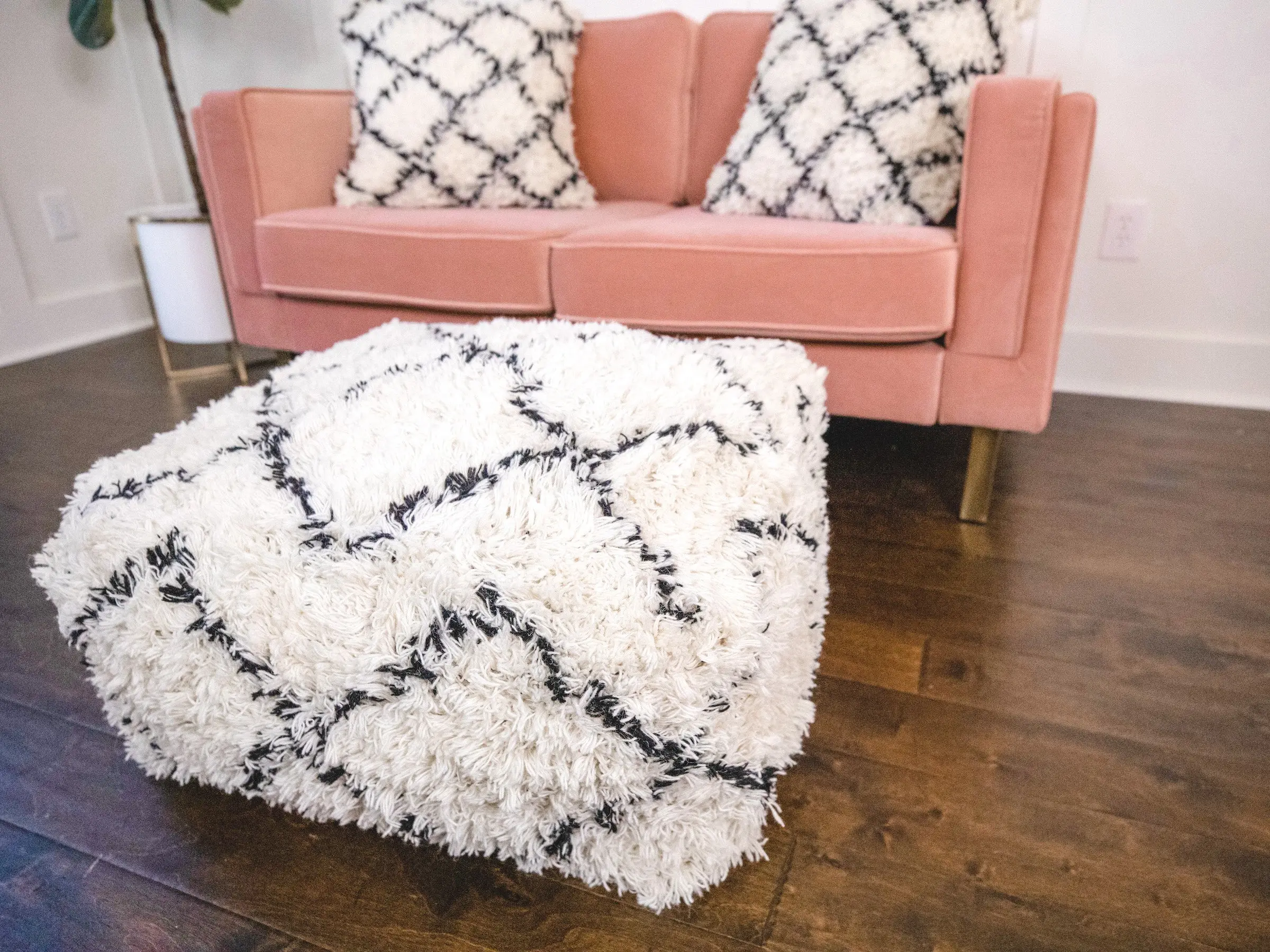 Wool Moroccan Pouf
