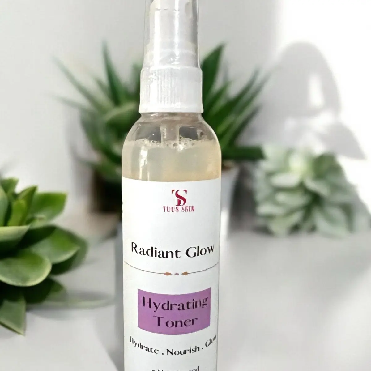 Radiant Glow Hydrating Spray-on Toner Skincare Soothing Aloe Vera Niacinamide Daily Gentle Ginseng Cucumber Cleansing Sensitive