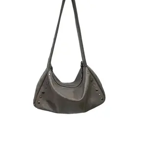 Niche Instagram Fashion Biker-Style Studded Soft Leather Handbag Casual Shoulder & Crossbody Tote Bag for Everyday Use city messy Retro Suede Single