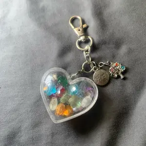 colorful flowers heart capsule keychain