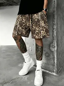Men’s and women’s style American street leopard print loose drawstring elastic waist summer shorts, suitable for urban Y2K style, individual urban fashion outfits, American trend men’s shorts, versatile summer shorts, sporty and casual five-pocket pants.