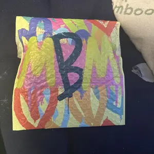 review image 0