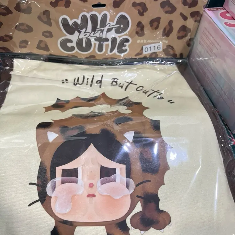 Popmart wild but cute tote