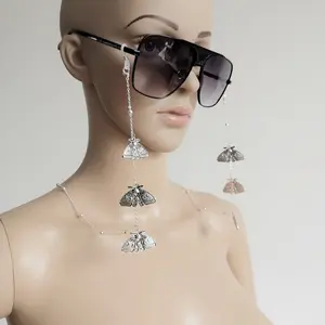 Moth pendant glasses chain/Metal glasses chain/Silver glasses chain/Sunglasses chain/Glasses chain