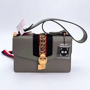 Pre-owned GUCCI Grey Smooth Leather Small Sylvie Shoulder Bag