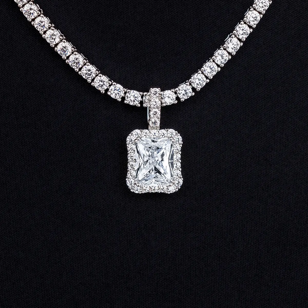 GLD Micro Diamond Stone Pendant in White Gold - Perfect Gift #tiktokshopsummersale GLD Micro Diamond Stone Pendant in White Gold - Perfect Gift #tiktokshopsummersale