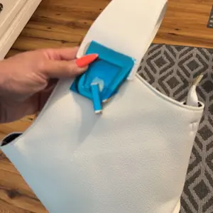 review image 10