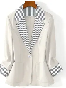 A women's contrasting stripe lapel single-breasted pocket design suit jacket, Business Attire Clothes, Fitted, suitable for summer, suitable for daily attendance, street photography and other occasions, Striped, Womenswear