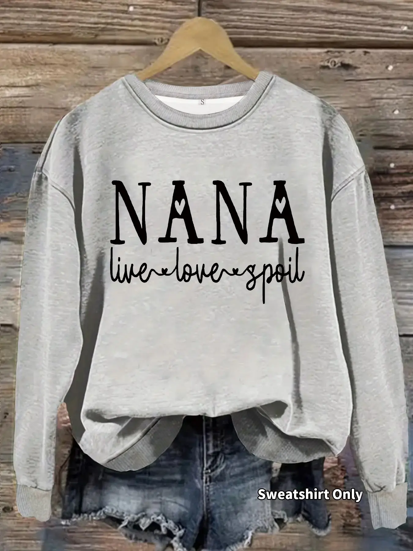 Women's Casual Graphic Nana Pattern Crewneck Pullover Sweatshirt, Soft Long Sleeve Round Neck, Fitted, All-Season Comfort, Durable Fabric, Womenswear