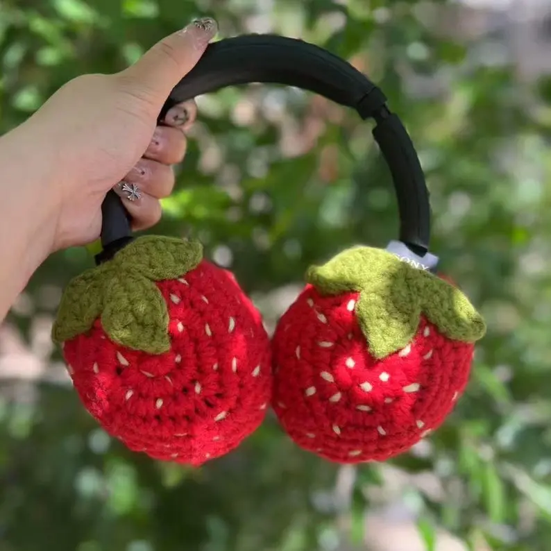 crochet handmade headphone cover,headphone accessories,Music Lovers,Handmade Gifts
