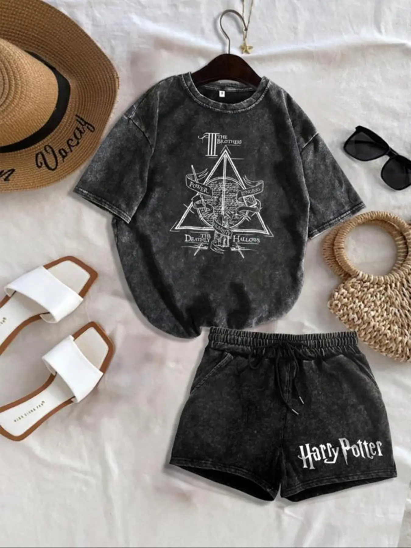 Vintage Style 2 Piece Unisex Loose-Fitting Summer T-Shirt Set, Casual Retro Wash Short Sleeve Tee with Unique Graphic Print, Trendy Streetwear for Couples
