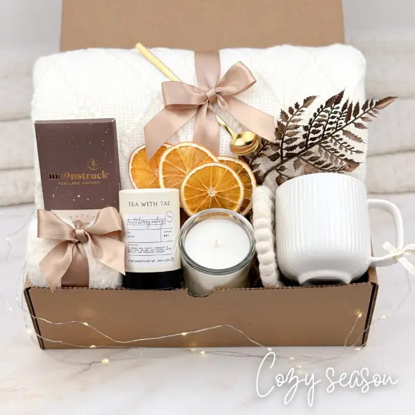 Cozy Holidays Gift Box, Thanksgiving Gift for Parent, Self Care Package for Her, Thinking of You Gift Basket, Thank You Gift, Get Well Soon