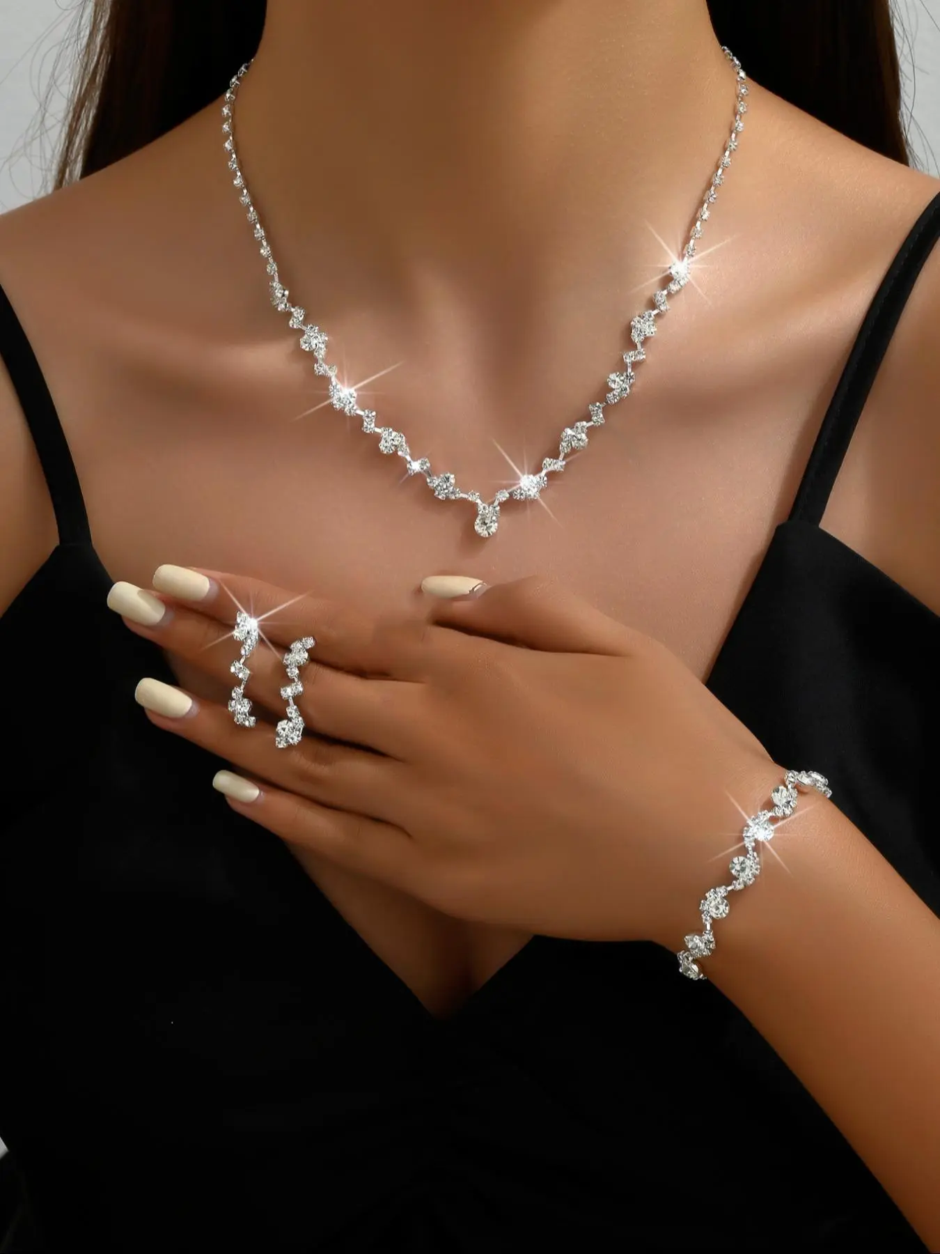 Elegant Rhinestone Decorated Matching Jewelry Set, Glamour Set, Exquisite Trendy Pendant Necklace & Dangle Earrings & Bracelet, Fashionable Jewelry Set, Necklaces Earrings Set for Party Decoration, Necklace and Earring Set