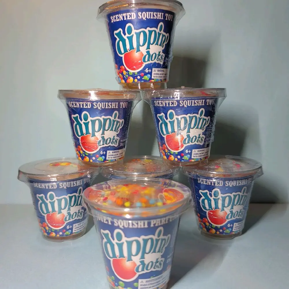 INCREDIBLE PLAY-- DIPPIN' DOTS SCENTED SQUISHI TOY. FOR AGES 6+