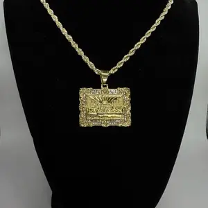 LAST SUPPER Gold Plated Rope Chain with Detailed Last Supper Pendant for Men and Women Gold Initial Necklace Fashion Necklace