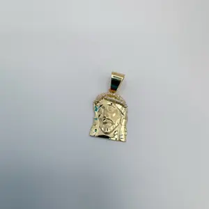 10k Jesús Face Charm, Elegant Pendant Design, Stylish Unisex Daily Fashion Accessory