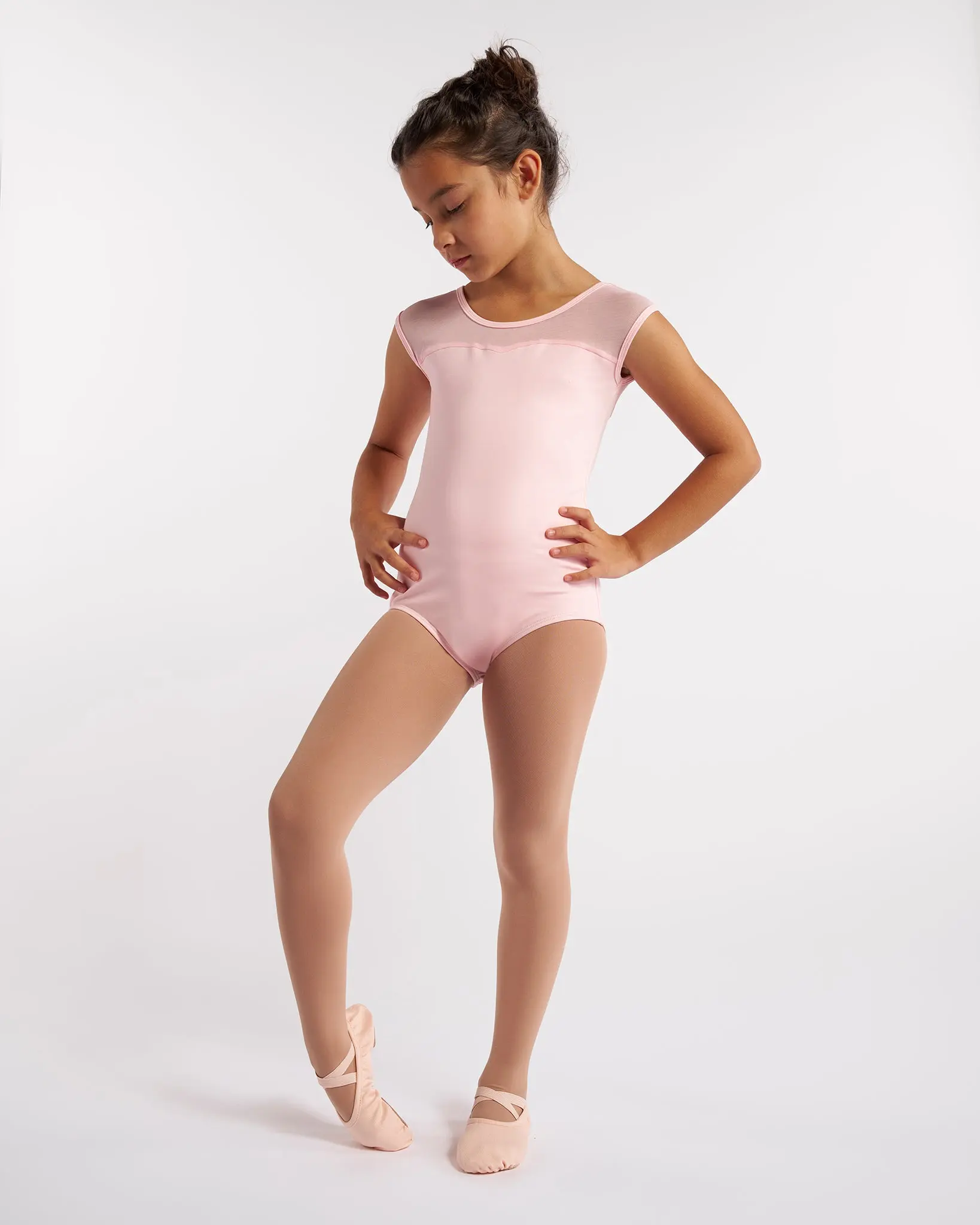 Girls' Sleeveless Leotard with Sweetheart Mesh and Bow Back, Cotton Dance Garment for Ballet and Gymnastics