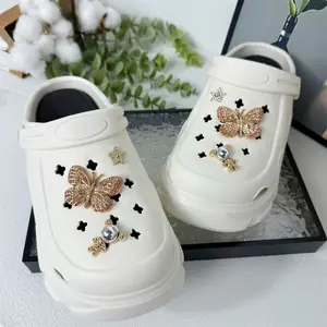 Shoe Charms Fashion Bear Ornaments 6Pcs Soft PVC Hard Resin Cartoon Shoe Charms Buckle DIY Accessories Button Shoe Decoration for Footwear Bedroom