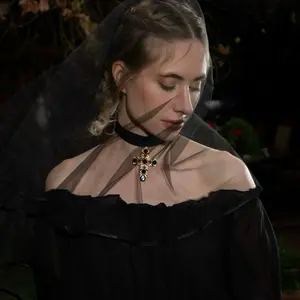 Wuthering Heights Catherine Black Velvet Choker