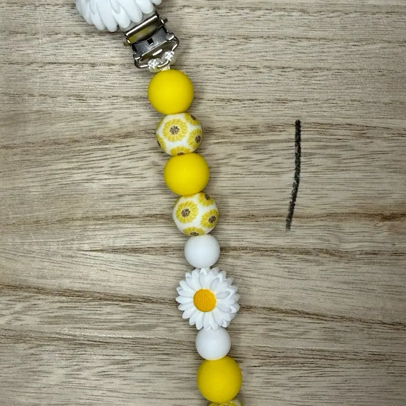 Paci Clips