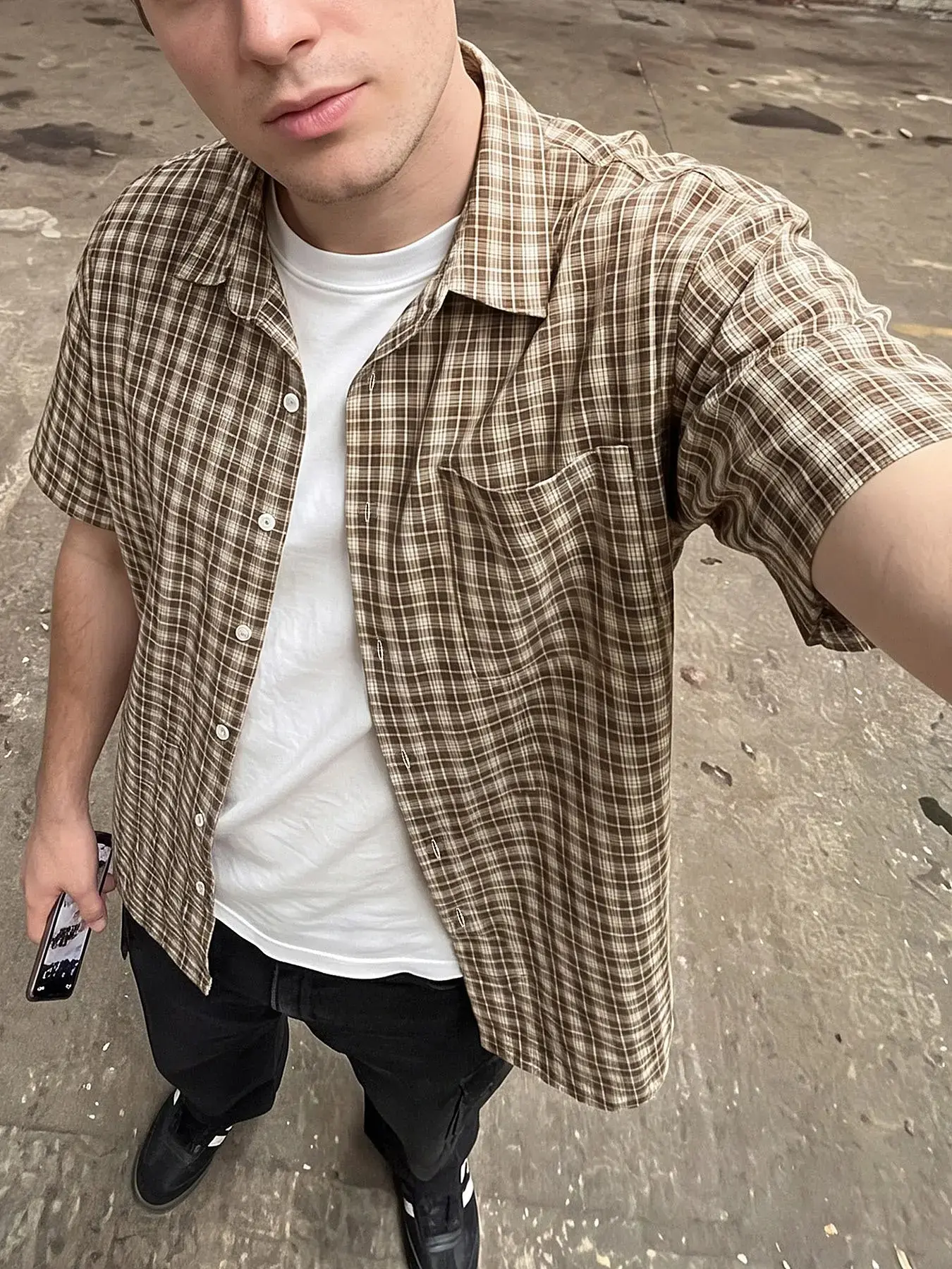 Men's Classic Plaid Short-Sleeve Shirt, Soft Organic Flannel Casual Button-Up Tops for Work and Everyday Wear