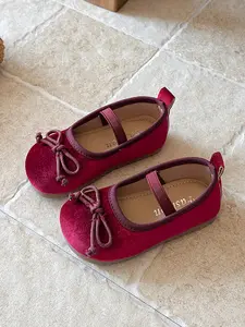 Velvet Single Shoe with Bow Decoration, Anti-Slip Soft Sole, Sweet and Cute Princess Shoes for Girls
