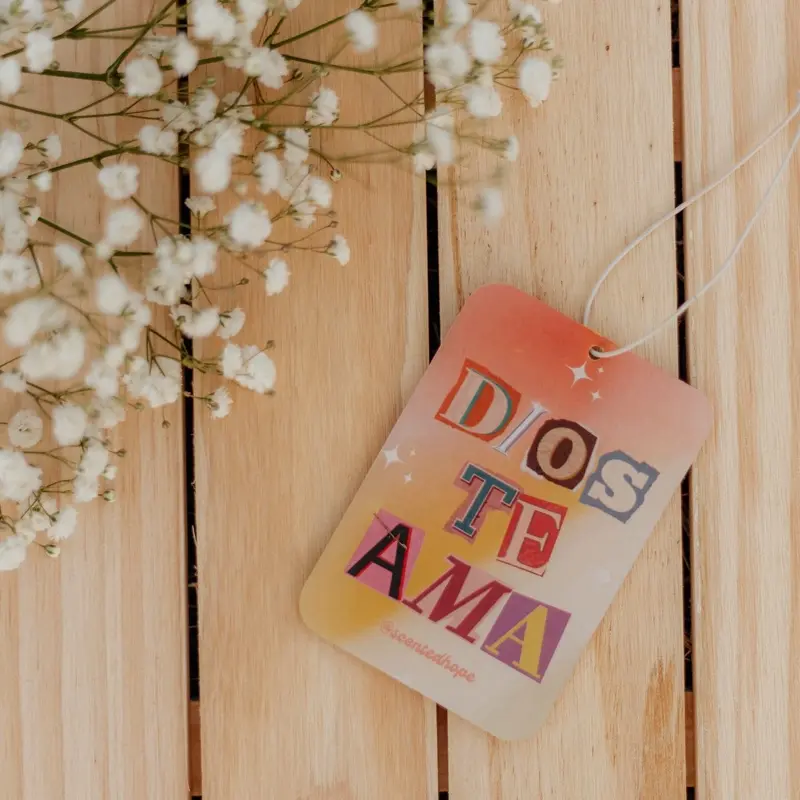 Dios Te Ama Car Air Freshener - Fragrance for Car with Elegant Design and Fresh Scent Aromatherapy Daily Reminder Car Diffuser