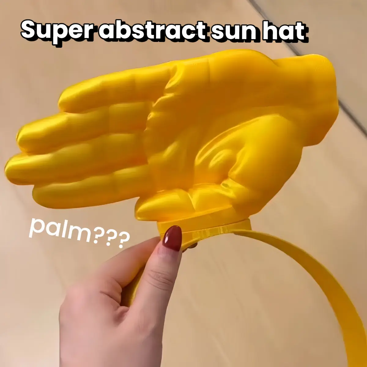 Novelty Palm-Shaped Sun Hat Toy - Phthalate-Free Unisex Novelty & Gag Toy, Fun and Creativity Boost for 12+ Years, Ideal Gift for Personal Video Creation, Friend Gifting
