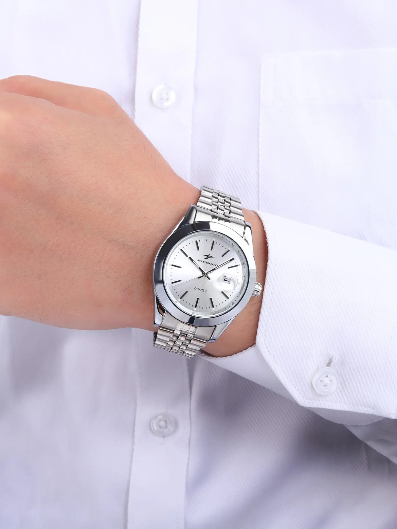 RICECGO Men's Business Quartz Analog Watches Modern Fashionable Wristwatch Brushed dial exudes sophistication Date window offers practical convenience Pairs effortlessly with suits for a polished commute look Business Fashion Watches