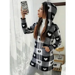 Cozy Christmas Women’s Fleece Hoodie – Winter Plush Zip-Up Long-Sleeve Cropped Top with Pockets, Loungewear Set Gift Ideas #Viral