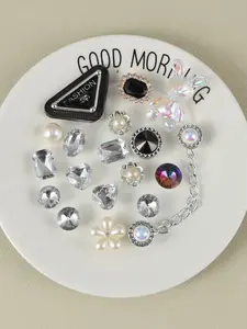 20PCS DIY Clog Sparkling Shoe Charms Set, Iridescent Bunny Triangle Bling Rhinestone Pearl Chain Detachable Shoe Accessories, Adornments Decorations for Croc Shoes DIY Crafts Fashion Gifts for Women Girls