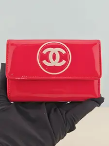 Pre-owned Patent Leather Small Leather Goods Chanel Pink/White Short Wallet【17595628】