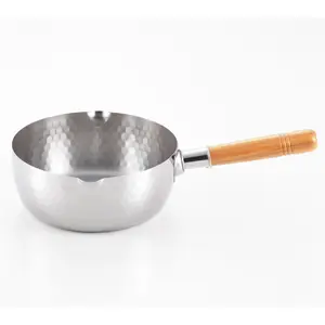 Yoshikawa Cookware Yukihira Pot 2.2 Qt (20 cm)