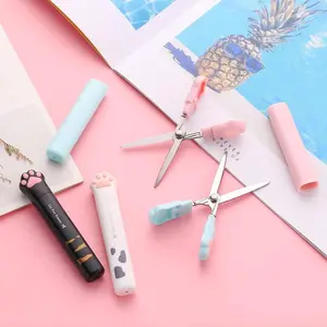 Cute Mini Scissors, Cartoon Cat Paw Stainless Steel Craft Scissors, Foldable Stationery Scissors with Safety Cover, Portable Safe Paper Cutting, Precision Crafting