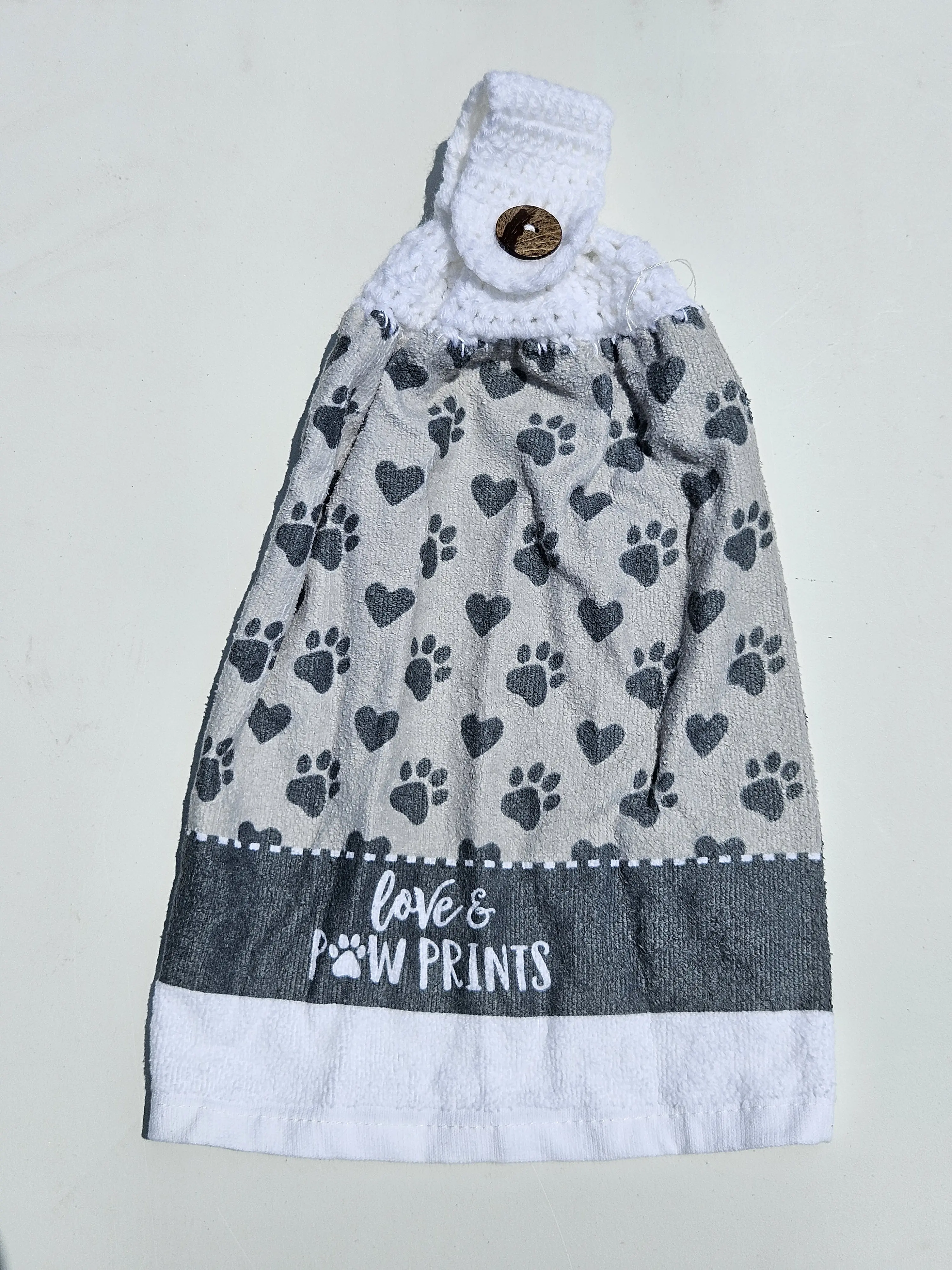 Crochet Top Kitchen Towel | Hanging Hand Towel with Coconut Button | Handmade Kitchen Décor | Paw Print