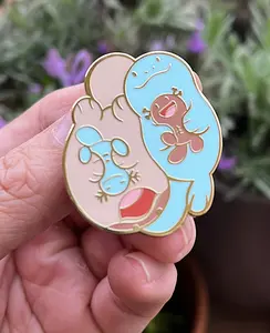 Wooper and Quagsire Pokemon Enamel Pin - Both evolution of Paldea and Johto varians.