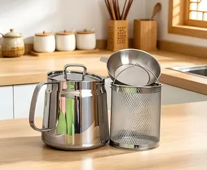 2L/68oz 304 stainless steel oil filtering pot, large-capacity multifunctional oil storage container with strainer and frying basket, suitable for kitchen use and outdoor camping
