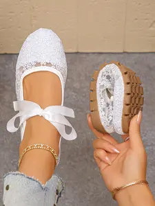 Vintage Women's Lace Bow Knot Embroidered Hollow Out Slip On Shoes, Floral Decor, Breathable Comfort, Soft Sole, Casual Party Wear