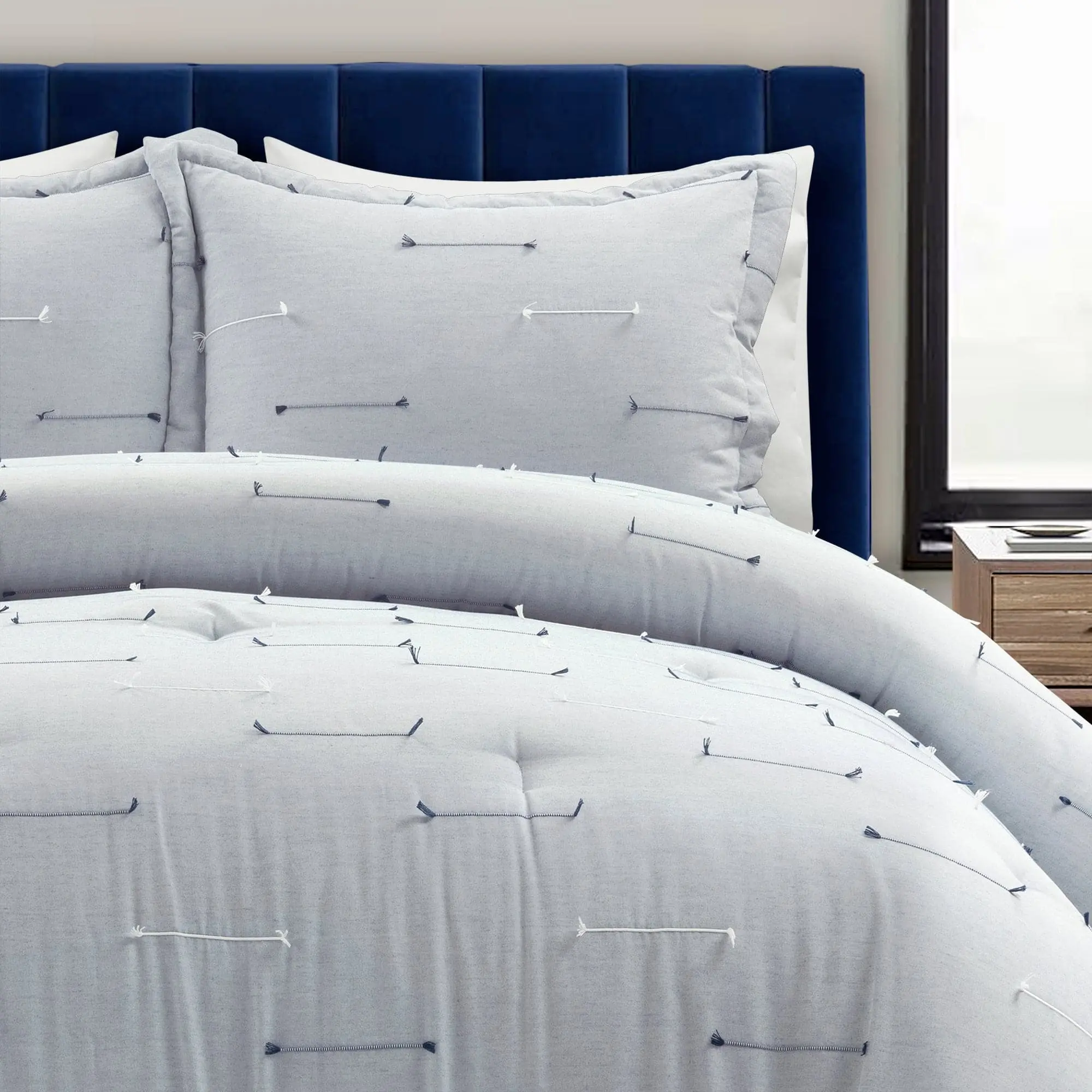 Lush Decor 3-Piece Boho Stripe Clip Jacquard Comforter Set - Decorative Bedding Set with Soft Textured Fabric, Durable Stitching for Year-Round Use