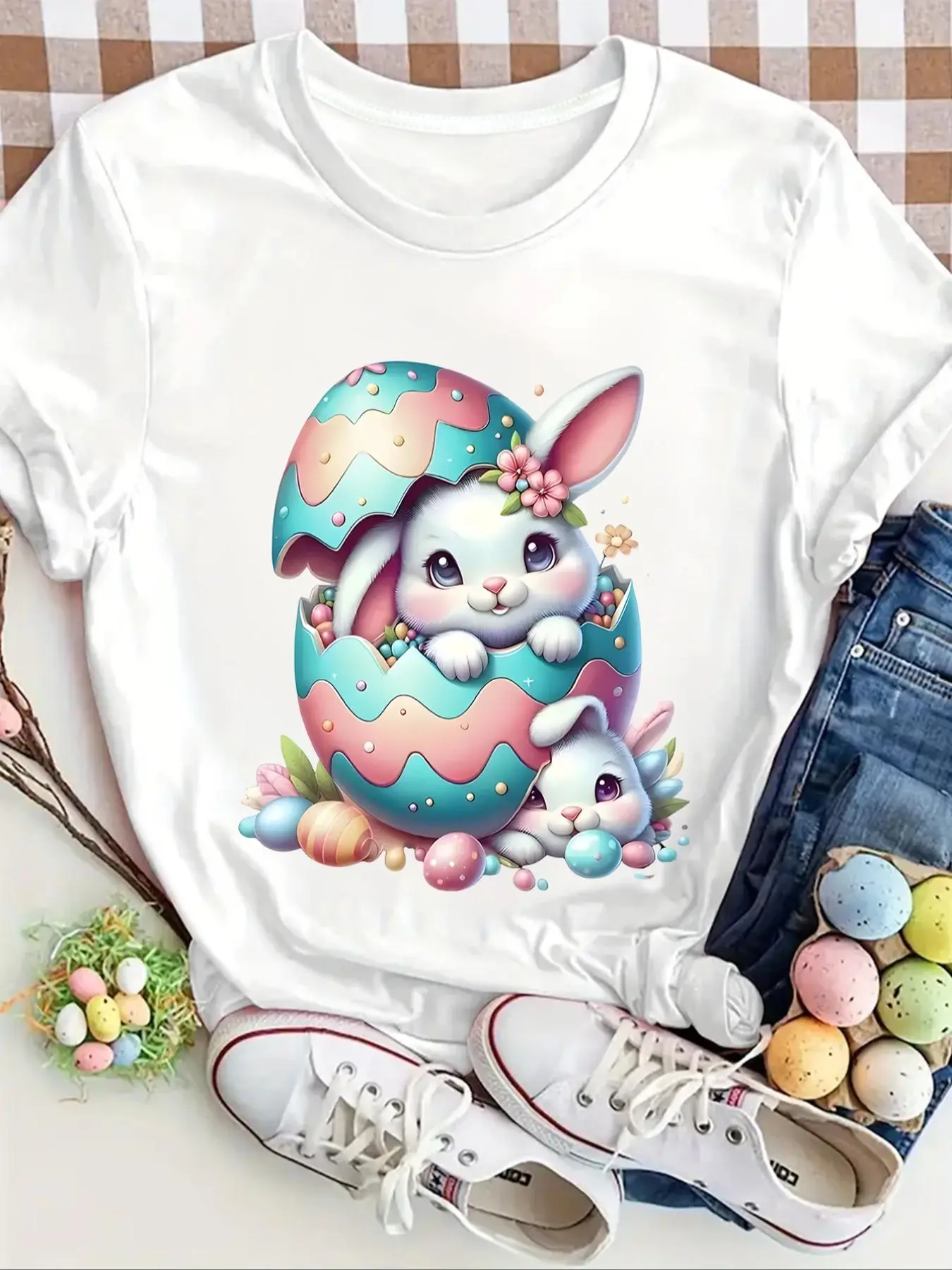 Women's Easter Rabbit & Egg Print Round Neck Tee, Fashion Casual Fit Crew Neck T-shirt for Daily Holiday Vacation Outdoor Wear, Ladies Clothes for All Seasons, Womenswear