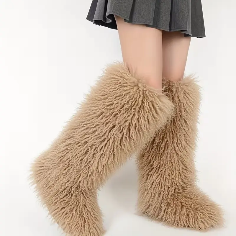 Big yellow tanning wool