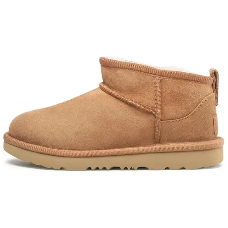 UGG Classic Ultra Mini Boot Kids 'Chestnut' - Cozy Genuine Sheepskin Winter Boots for Fall/Winter, Footwear Boot