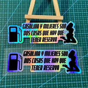 1PC GASOLINA Y MUJERES SON DOS COSAS QUE HAY OUE TANER RESERVA Motorcycle Sticker, Spanish Style, for Fuel Tank, Car Windows, Trunk, Waterproof Vinyl Decal, A Gift for Lovers of Modified Vehicles