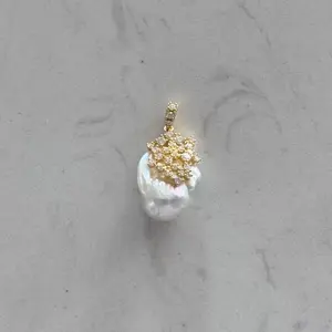 White Freshwater Baroque Pendant