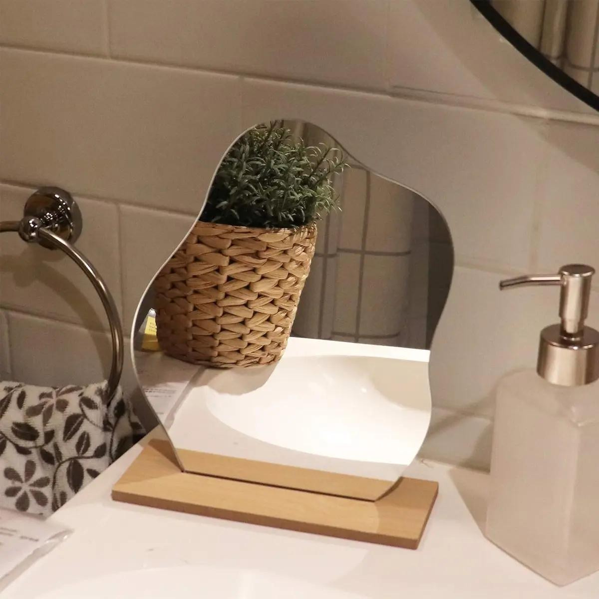 1pc Irregular Aesthetic Makeup Mirror Frameless Acrylic Desktop Mirror with Wooden Stand for Living Room Bedroom Office Home Decor Cloud Shape, Durable, Modern, Decorative Mirror