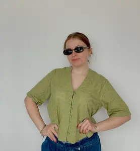 Alex Floral Eyelet Collar Top